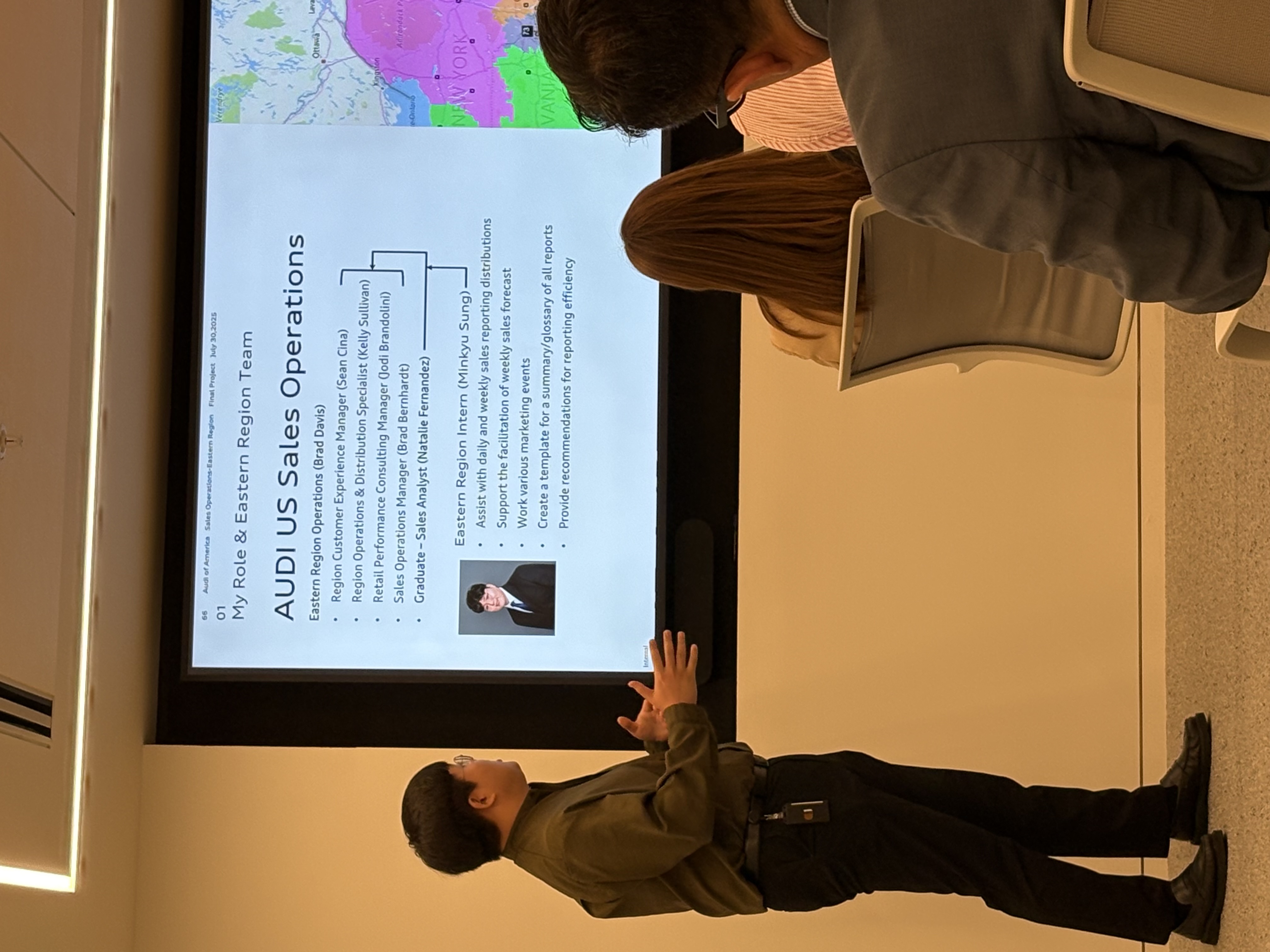 Minkyu presenting the final project at Audi of America